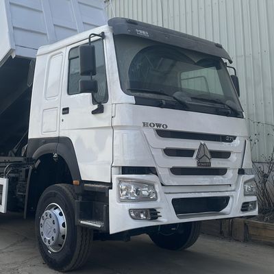 Купить Sinotruck Использованный Howo Dump Truck 6x4 Euro 2 Спецификация 5600X2300X1500mm топливный танкер 300L Максимальная грузоподъемность 30 тонн online manufacture