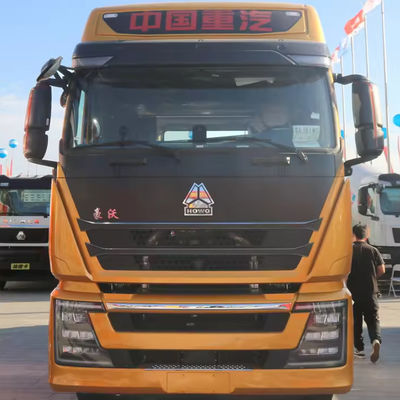 Хорошая цена. Использованный HOWO SINOTRUCK 6X4 Тракторная головка T7H 460 Тракторная грузовик с эмиссией EURO 5 онлайн