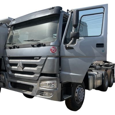 Хорошая цена. Подержанный трактор Sinotruk 371HP WEICHAI Дизельный двигатель вместимостью 8L Задняя камера Ничего онлайн