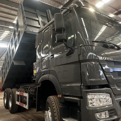 Хорошая цена. 300L топливный танкер HOWO 6X4 грузовой грузовик емкостью 25-30 т с настраиваемыми цветами и сиденьями≤5 онлайн
