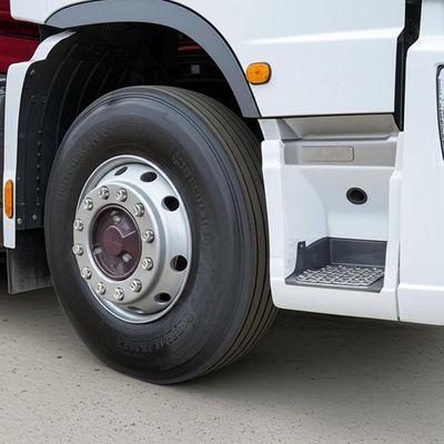 Хорошая цена. s Leading of Shacman Tractor Truck with 315 / 80R22.5 Tires онлайн